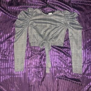 Fashion nova crop top